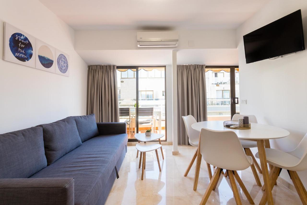 Apartamentos Aurea Pal 8 Y Gran Atenea Esperanto 5 Benidorm Dış mekan fotoğraf