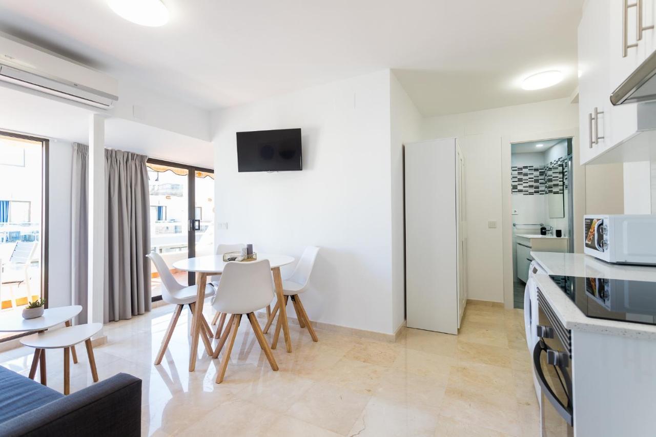 Apartamentos Aurea Pal 8 Y Gran Atenea Esperanto 5 Benidorm Dış mekan fotoğraf