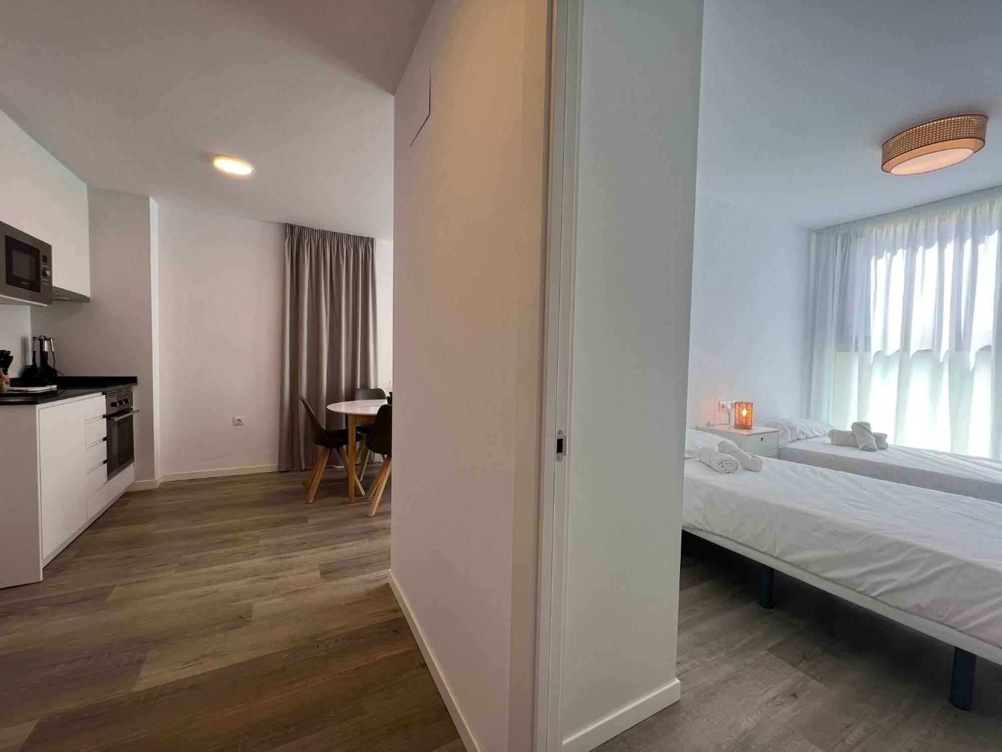 Apartamentos Aurea Pal 8 Y Gran Atenea Esperanto 5 Benidorm Dış mekan fotoğraf