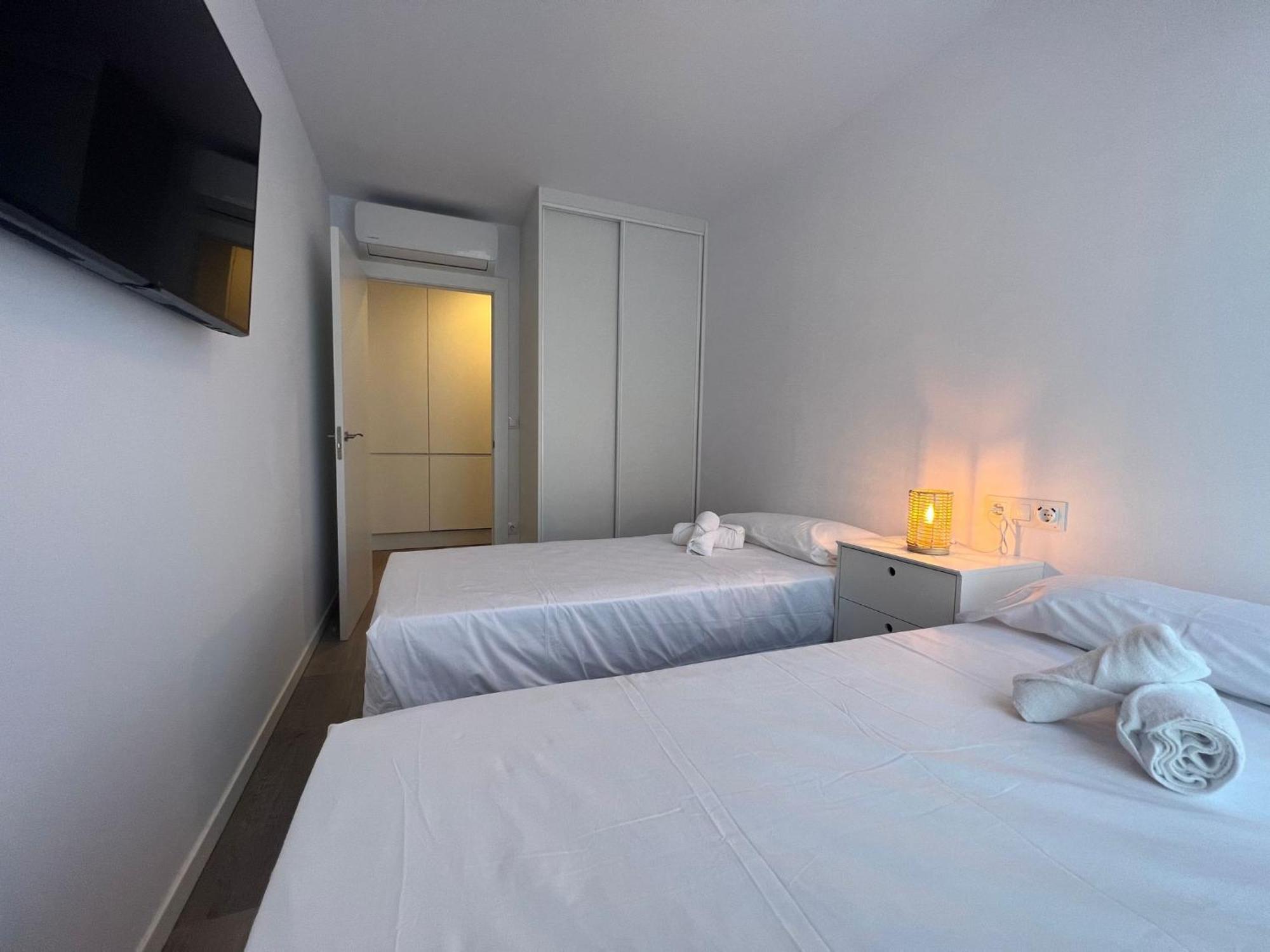 Apartamentos Aurea Pal 8 Y Gran Atenea Esperanto 5 Benidorm Dış mekan fotoğraf